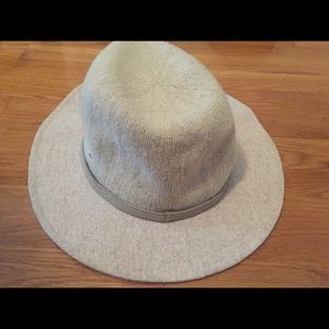 BCBGeneration hat